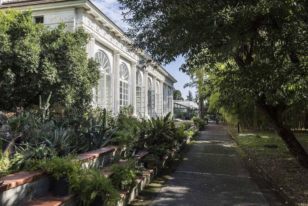 Tra Il Bosco E L'Orto Apartment Naples Exterior photo